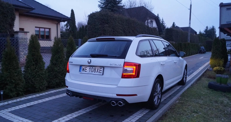 Skoda Octavia cena 44500 przebieg: 172880, rok produkcji 2019 z Sosnowiec małe 781